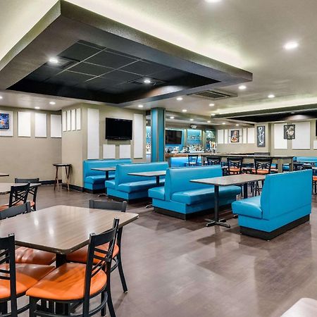 Clarion Inn&Suites Russellville I-40 Esterno foto