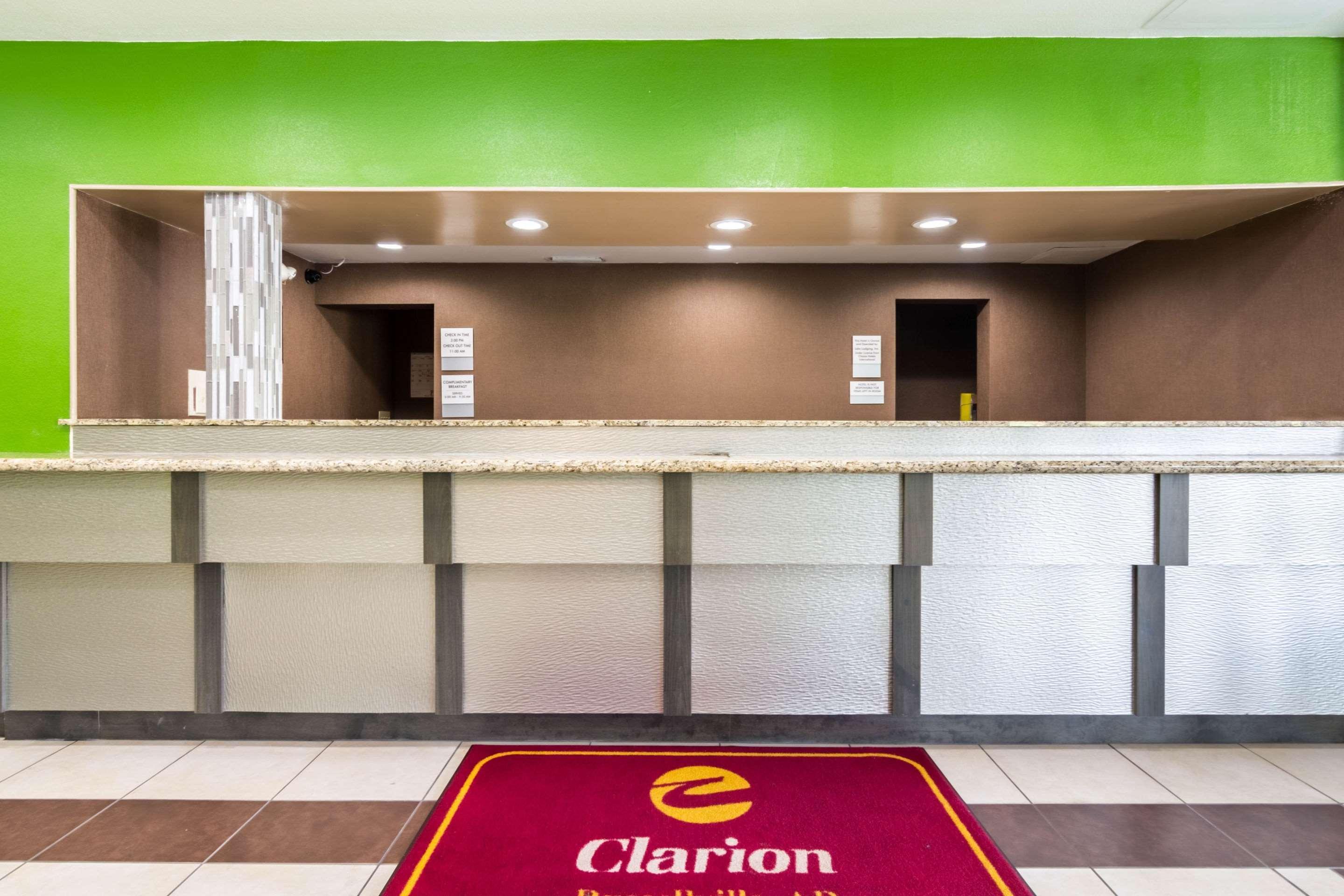 Clarion Inn&Suites Russellville I-40 Esterno foto